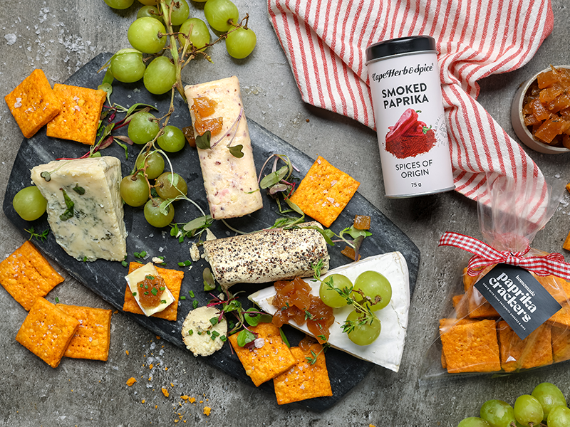 Smoked Paprika & Cheddar Cheese Crackers